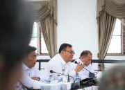 RATUSAN TENAGA HONORER DI PEMPKAB DS AKAN DI PHK