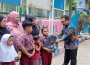 Paguyuban Kepala Sekolah SD Kabupaten DS Bagikan Tali Asih Kepada Siswa Tidak Mampu