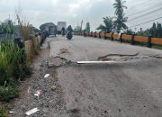 Lantai Jembatan Titi Payung Menanti Amblas Keselamatan Pengguna Terancam, Dinas Terkait Masa Bodoh Dan Cuek Bebek