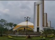 Lampu Masjid Agung Lubuk Pakam Tak Berfungsi, Areal Masjid Gelap Kesan Seram Terasa.