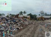Perkebunan PTPN IV Cemarkan Lingkungan, Tumpukan Sampah Busuk Dibiarkan Menggunung Di Areal Rumah Karyawan.