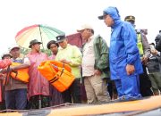 Bupati Deliserdang Memerintahkan Semua Aparat Pemerintahan Turun Tangan Membantu Masyarakat Menghadapi Bencana Banjir Dan Longsor