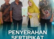 Kantor Pertanahan Kabupaten Serdang Bedagai Serahan Sertipikat PTSL Kepada Masyarakat Desa Paya Bagas, Desa Firdaus dan Desa Paya Lombang