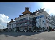Pemkab Karo Pinjampakaikan Mobil Ke Kejaksaan, Pimpinan LSM KCBI Kabupaten Karo Marah, Harus Diusut Tuntas.