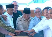 Peresmian Operasionalisasi 1061 Koperasi Desa Merah Putih Secara Virtual Di Gerai KDMP Pasar Miring Pagar Merbau Oleh Presiden RI